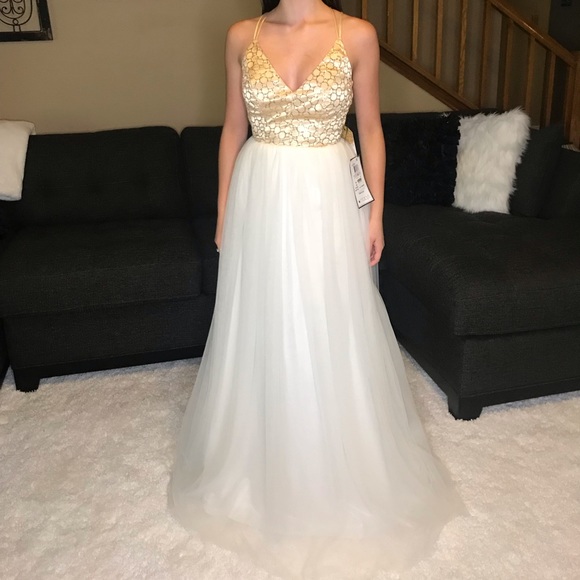 Pageant/Prom Dress - Picture 2 of 3